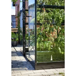 New Halls QUBE 812 SOKKEL SORT 9,9 M2