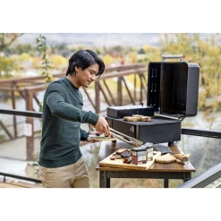 Sale Traeger RANGER TRÆPILLEGRILL SORT